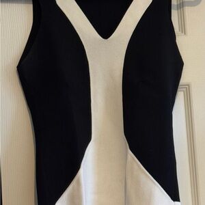 White House Black Market Monochrome V-Neck Tank Top